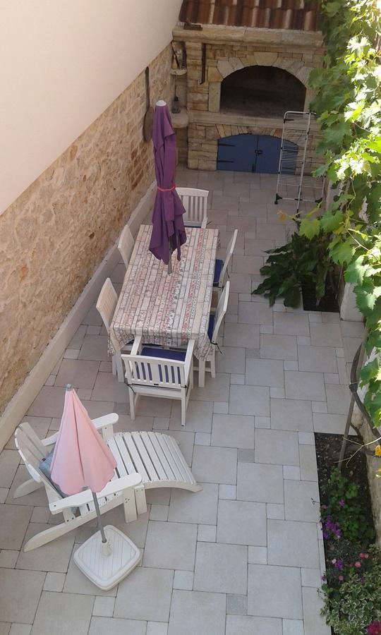 Apartment Elda Petrcane Exterior foto